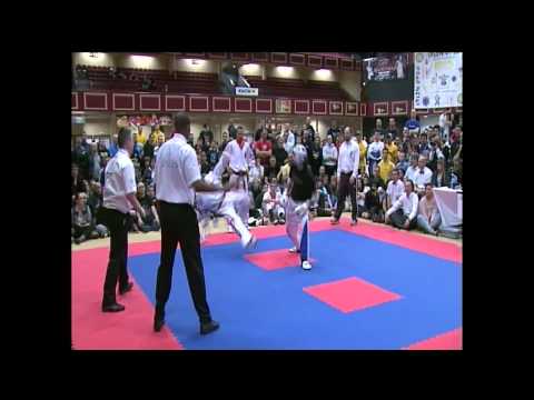 Irish Open 2011 Grand Champion Quarter-final Zsolt Mórádi v Jason Bourelly