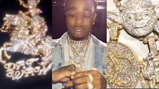 Quavo Gets New "Dat Way" CHAIN Migos get GUSHERS Endorsement!