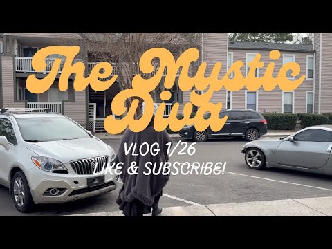 Mystic Vlog #1, Divas!