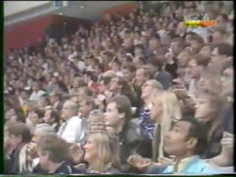 IIHF WC 1989 Final Round Day 03 USSR vs Sweden (01 May 1989)