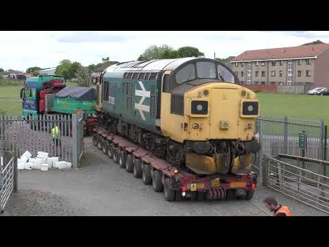 37025 arrival at Boness   4K