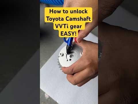 Easiest way to unlock Toyota Camshaft VVTi gear #shorts #toyota #mechanic #howto #vvti #viral