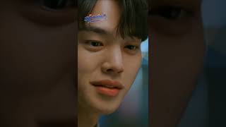 Download lagu Cute kiss scene 🥰 #kiss #scene #kimsoohyun #kdramalovers #lovealarm #shorts #kdrama mp3