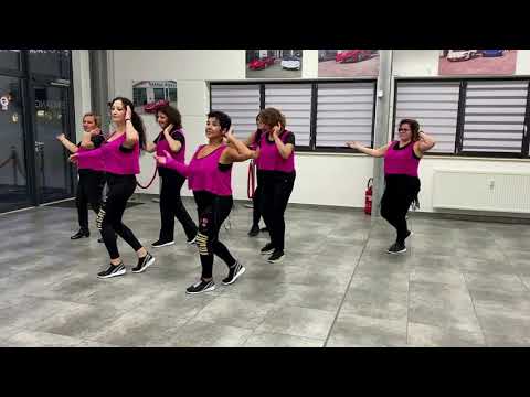 Shake Senora DJ Schorty El Micha Coreografia Giusy Dance !!! Eseguita Dalle Giusy Dance