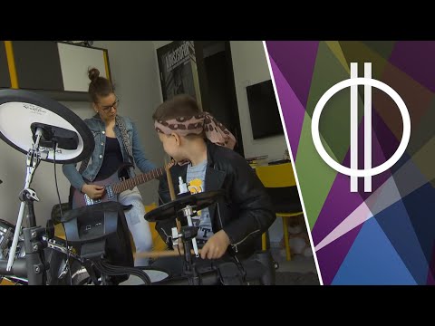 Családok éve - Zenebona (Hetedhét Kaland)