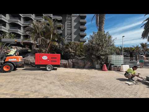 Reality 3.2.26 Maspalomas Now things are getting serious....Road blocked...no way through anymore...