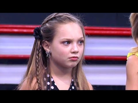 Dance Moms-"PAIGE IS ON TOP OF THE PYRAMID!!"(S2E7 Flashback)