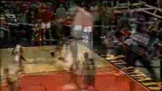 Josh Smith Posterizes Alonzo Mourning!