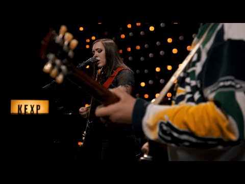 Circle The Drain - Soccer Mommy