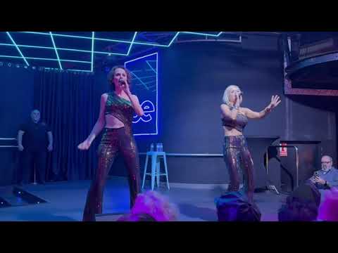 Actuación de Marian Dacal & Eva Martí - BoomBastic Súper Tardeo | Be Disco Molins de Rei (19/10/24)