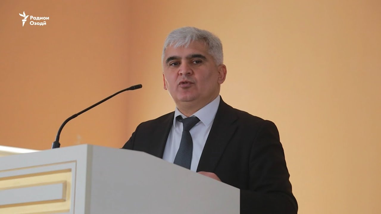 Додраси Додгоҳи конститутсионии Тоҷикистон аз ошёнаи 9-уми бино афтода ҷон д