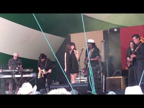 JOHN MAYALL - JANIVA MAGNESS - COLIN LINDEN - JOE LOUIS WALKER