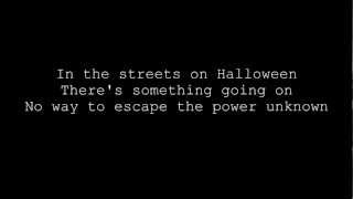 Helloween- Halloween lyrics on screen