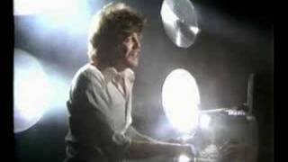 Kenny Everett Video Show - Dean Friedman + Secret of Life