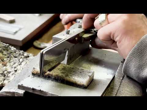 Double Blade Cutter video video thumbnail