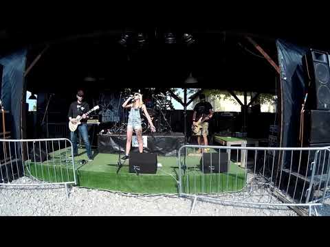 Conquestio - Conquestio - Už Nikdy (live)