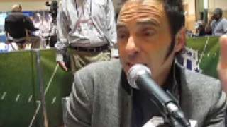 Nils Lofgren talks about Bruce Springsteen calling "audibles" on stage