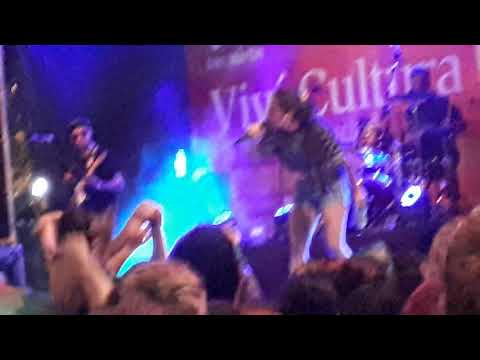 sara hebe lujo popular