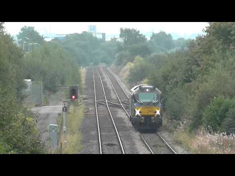 **CRAZY TONES** DRS Class 68 No 68002 on 0Z60 Crewe GB - York P.S @ Denton Jn on 11.9.14 - HD