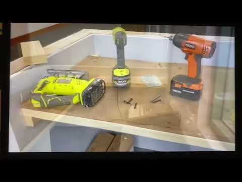 Building a sound booth (@Buildingwithpapa)