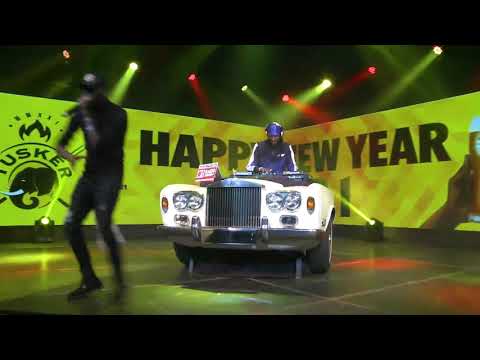 Mc Fullstop And Dj Smarsh Juggling Live At Choma 2020 New Years Party. #Choma2020