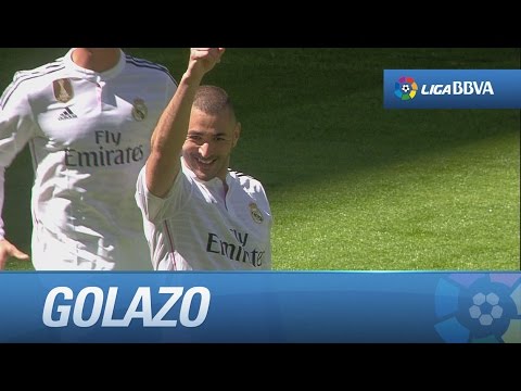 Control con el pecho y gol de Benzema (5-0) en el Real Madrid - Granada CF