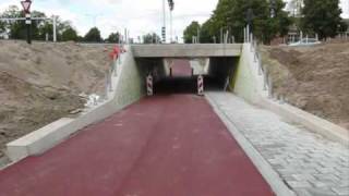 preview picture of video 'Bicycle tunnel Den Bosch, Netherlands'