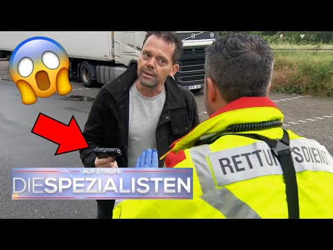 "Ich knall' dich über den Haufen!" 🤬 Rettungskräfte in Lebensgefahr 😱 | Die Spezialisten | SAT.1