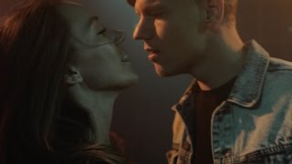 Pieter van der Zweep - Ik Laat Me Gaan (Officiële Videoclip)