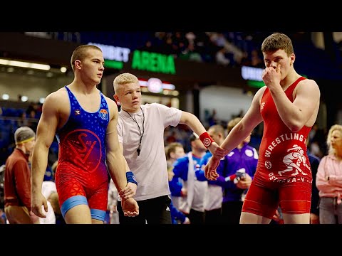 U17 Rostislav Habr (CZE) vs Levente Szikszai (HUN) 92kg. Freestyle boys youth wrestling. B-cam-man