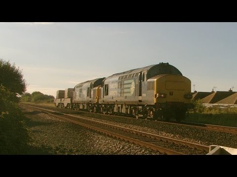 Prestatyn 10.10.2016 - DRS 37259 & 37609 on Valley flasks - Class 37