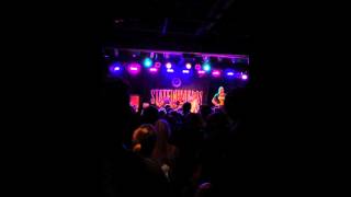 8/2/15 Hit The Lights - Life On The Bottom [live]