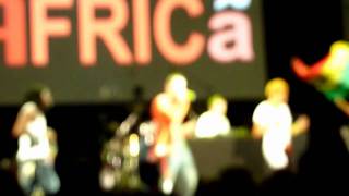 Tobi Wan feat. Tamika and MacoRas - LASS UNS WAS MACHEN live @ United for Africa (Berlin)