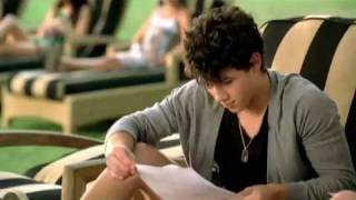 Jonas Brothers- Burning up Official Music Video(HQ) + Lyrics