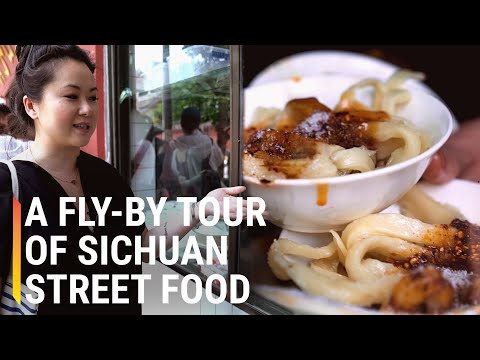 四川美食大爬梯。最好吃的麻婆豆腐、辣椒餛飩和麵條。 (Sichuan Food Crawl: The Best Mapo Tofu, Chili Wontons, and Noodles)
