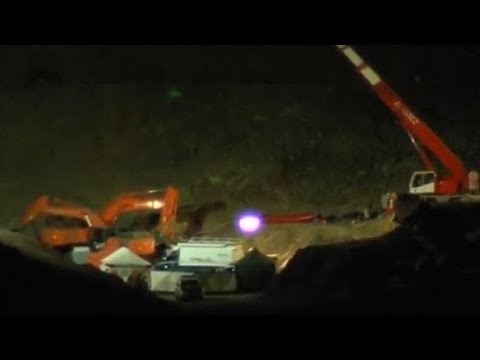 download lagu mp3 mp4 Julen Livestream, download lagu Julen Livestream gratis, unduh video klip Julen Livestream