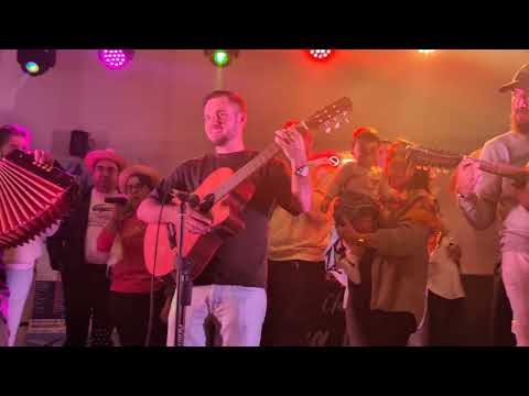 Rusga das Margens do Lima em Longjumeau 🪗🎸