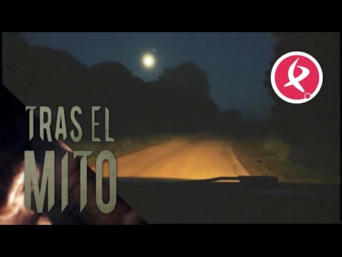 Fantasmas en carreteras extremeñas y leyendas de brujas | Tras el Mito #3