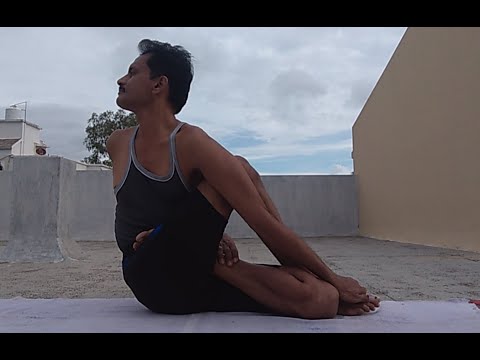Paripurna matsyendrasana