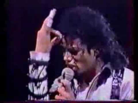 michael jackson is 5 very sexy!!