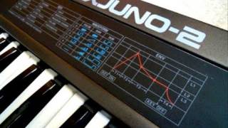 Video thumbnail for Roland Alpha Juno 2 Analog Synthesizer (1986) - single sounds by RetroSound
