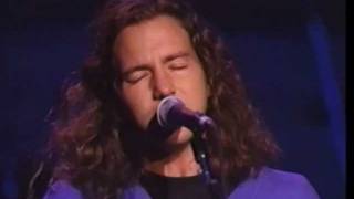 Eddie Vedder - Masters of War (Tribute Bob Dylan 30th Anniversary)