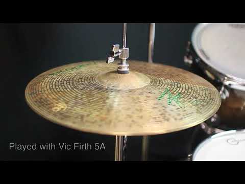 Istanbul Agop 15" Signature Hi Hats - 992g/1165g