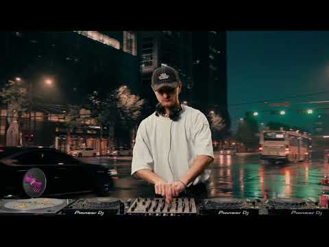 MITMISCHEN INVITES - ogtrues