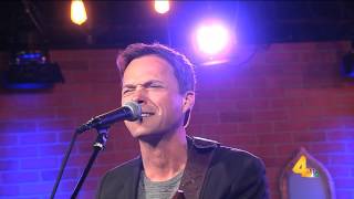 BRYAN WHITE - LOVE IS THE RIGHT PLACE