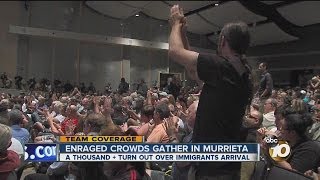 Hundreds turn out in Murrieta over plan to bring undocumented immigrants into Southern California