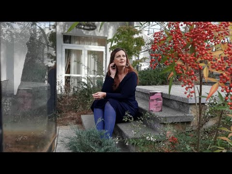 Vitrina e librit/ Libri ‘Ëndërr në Pallatin e Kuq’, i njohur edhe si Historia e Gurit