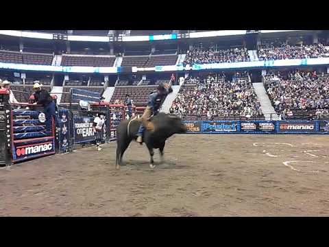 Matt Bohon 82 pts on MR871 Black Out Ottawa, ON PBR Canada Cup '12