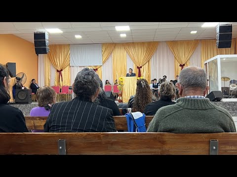 Alabanza: "Cuando escucho tu voz"/ ieup.pomona 