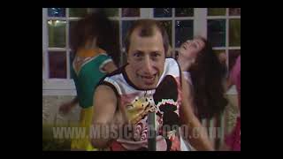 Download lagu Pippo Franco - Chi chi Chi co Co Co (Superclassifica Show 1983 ) mp3 Download lagu Pippo Franco - Chi chi Chi co Co Co (Superclassifica Show 1983 ) mp3